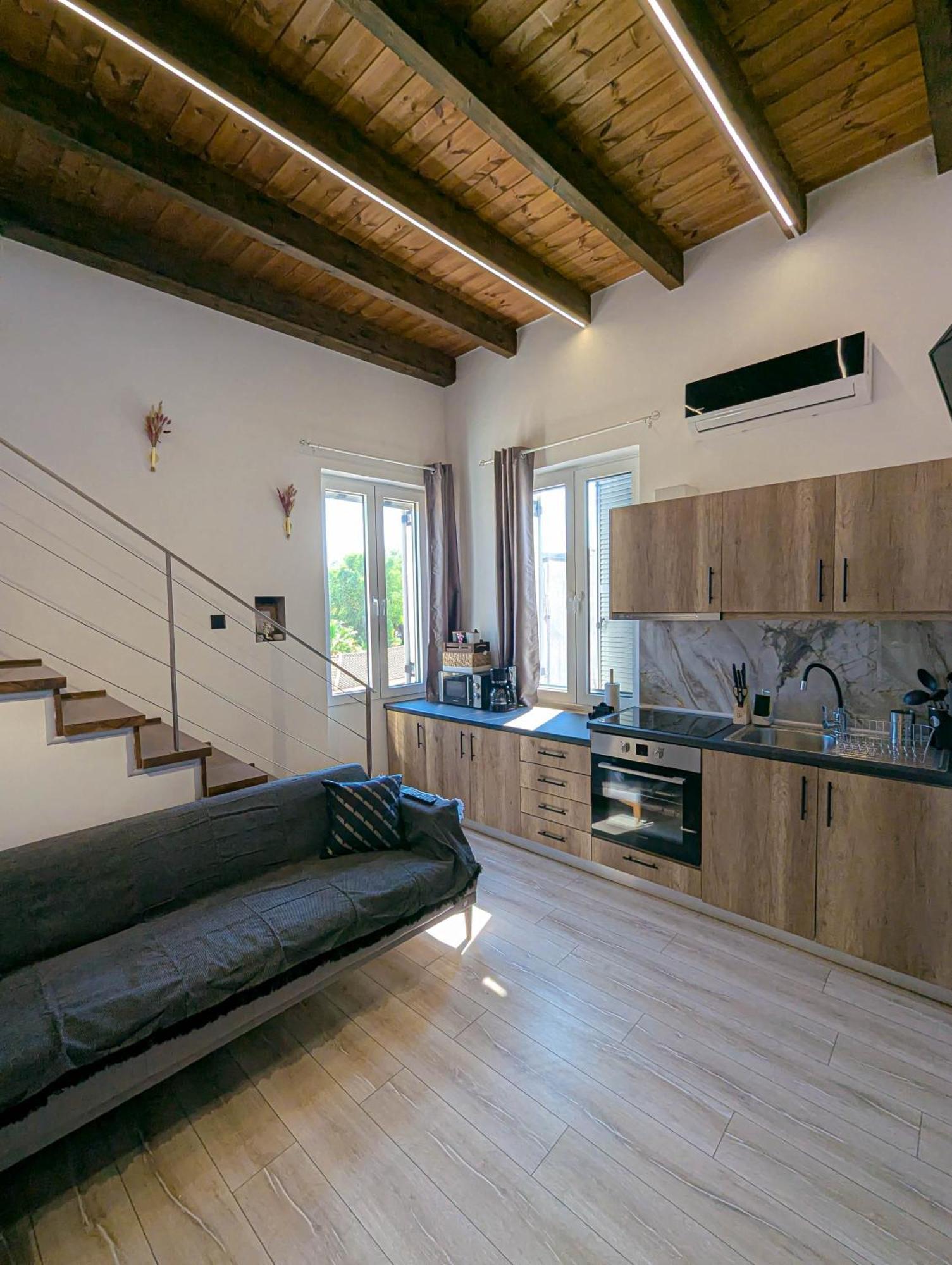 Ionian Pearl Apartments And Suites Corfu  Exterior foto